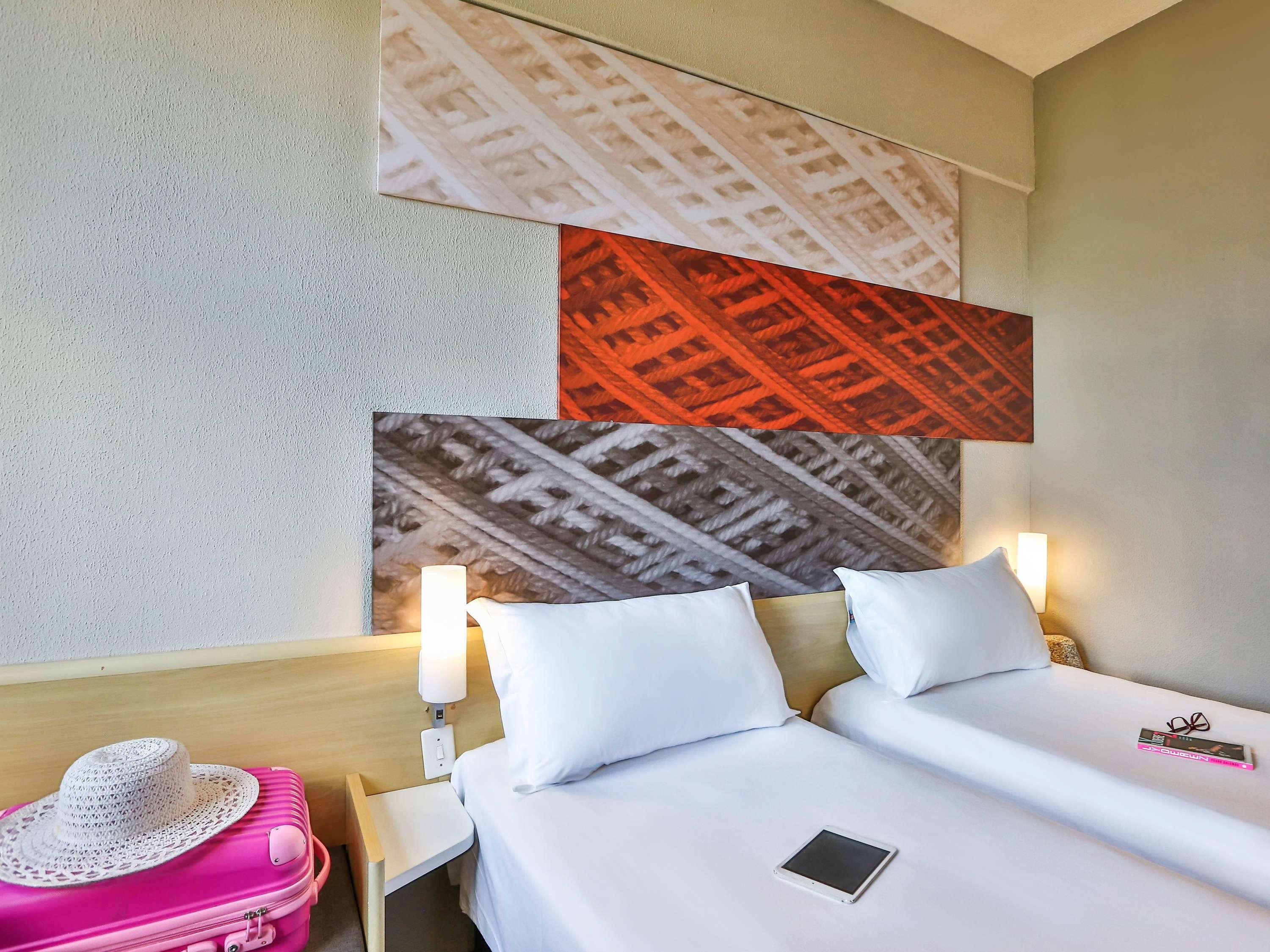 Ibis Maringa Hotel Exterior photo